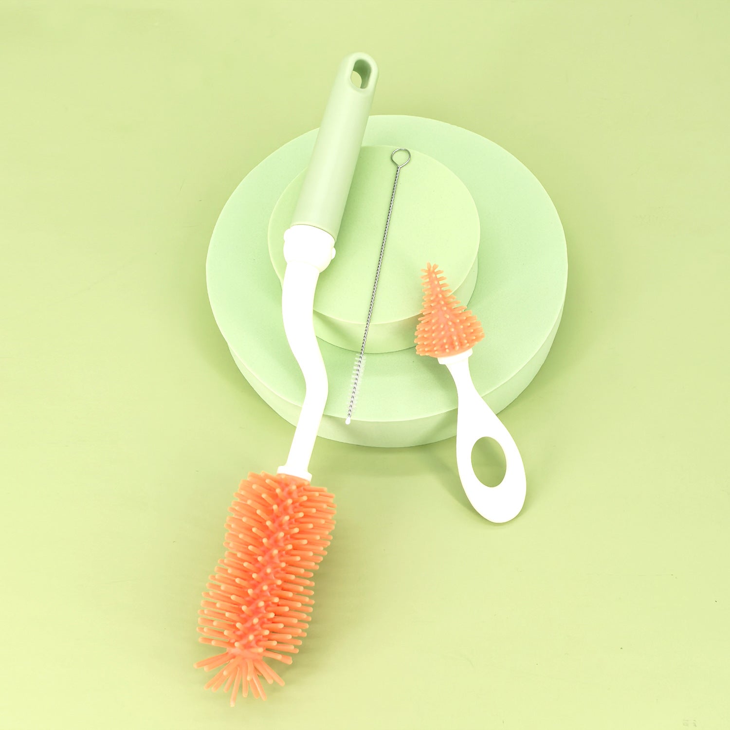 Rotating Soft Cup Brush Baby Bottle Set